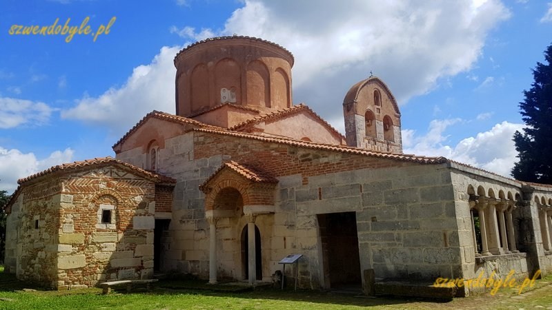 Albania, Apollonia Iliryjska. Kościół Zaśnięcia NMP z XIII wieku. 20240504_144220-ink