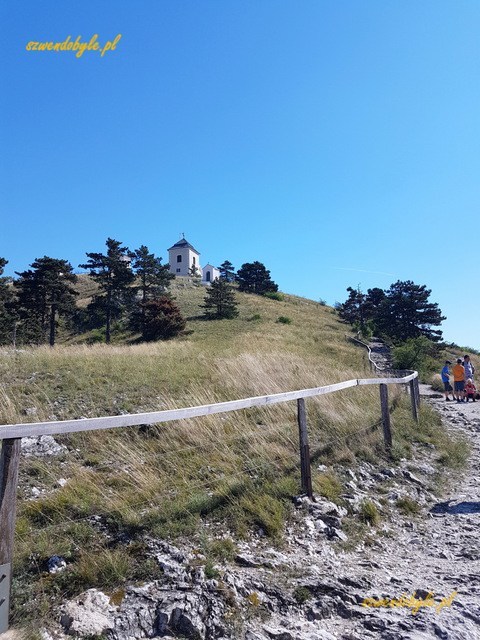 Mikulov, droga na Svatý Kopeček.