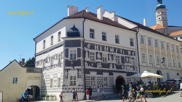 Mikulov, sgraffito na ścianie Domu u Rycerzy,