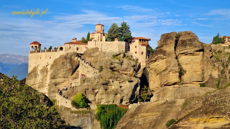 Grecja, Meteory.Widok na monastyr wielkiego meteora. 20240924_084923-ink