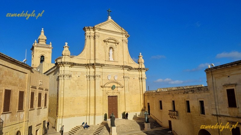 Gozo, Rabat (Victoria) - katedra na terenie cytadeli. 20250303_161647-ink