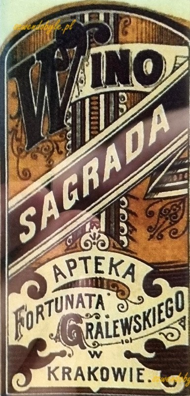 Etykieta WINO SAGRADA z apteki krakowskiej Fortunata Gralewskiego. Muzeum Farmacji w Łodzi.