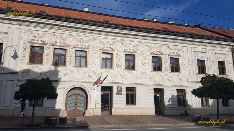 Preszów, ulica Hlavna, Palác Klobušickovcov.