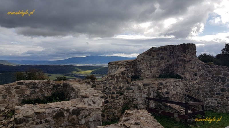 Panorama gór z zamku Šariš.