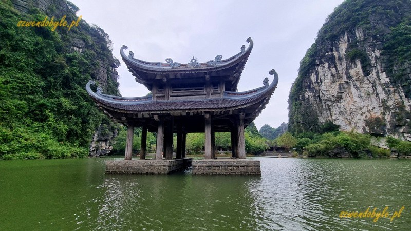 Tr&agrave;ng An,Thủy Đ&igrave;nh Pavilion, pawilon na wodzie. 20251112_093924-ink